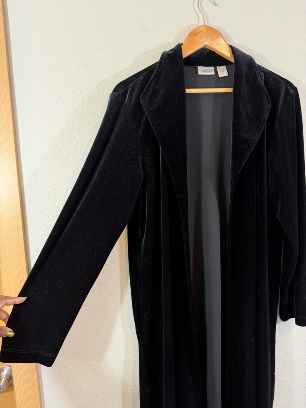 Chico’s Black Velvet Longline Duster Size 3 (US XL) Long Sleeve Jacket Sweater - Picture 3 of 8